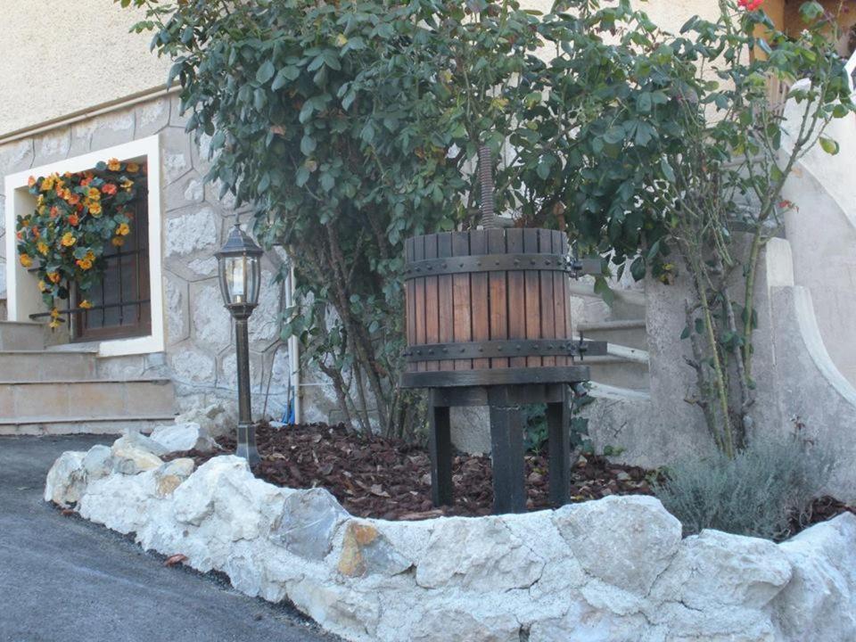 Lou Mas Dau Paigran Bed & Breakfast Saint-Blaise  Dış mekan fotoğraf